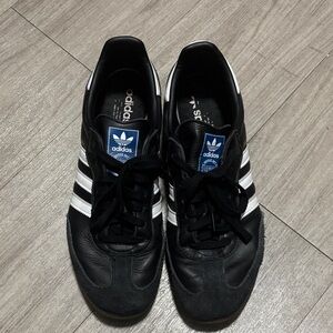Used Adidas Men's Classic Black and White Sneakers